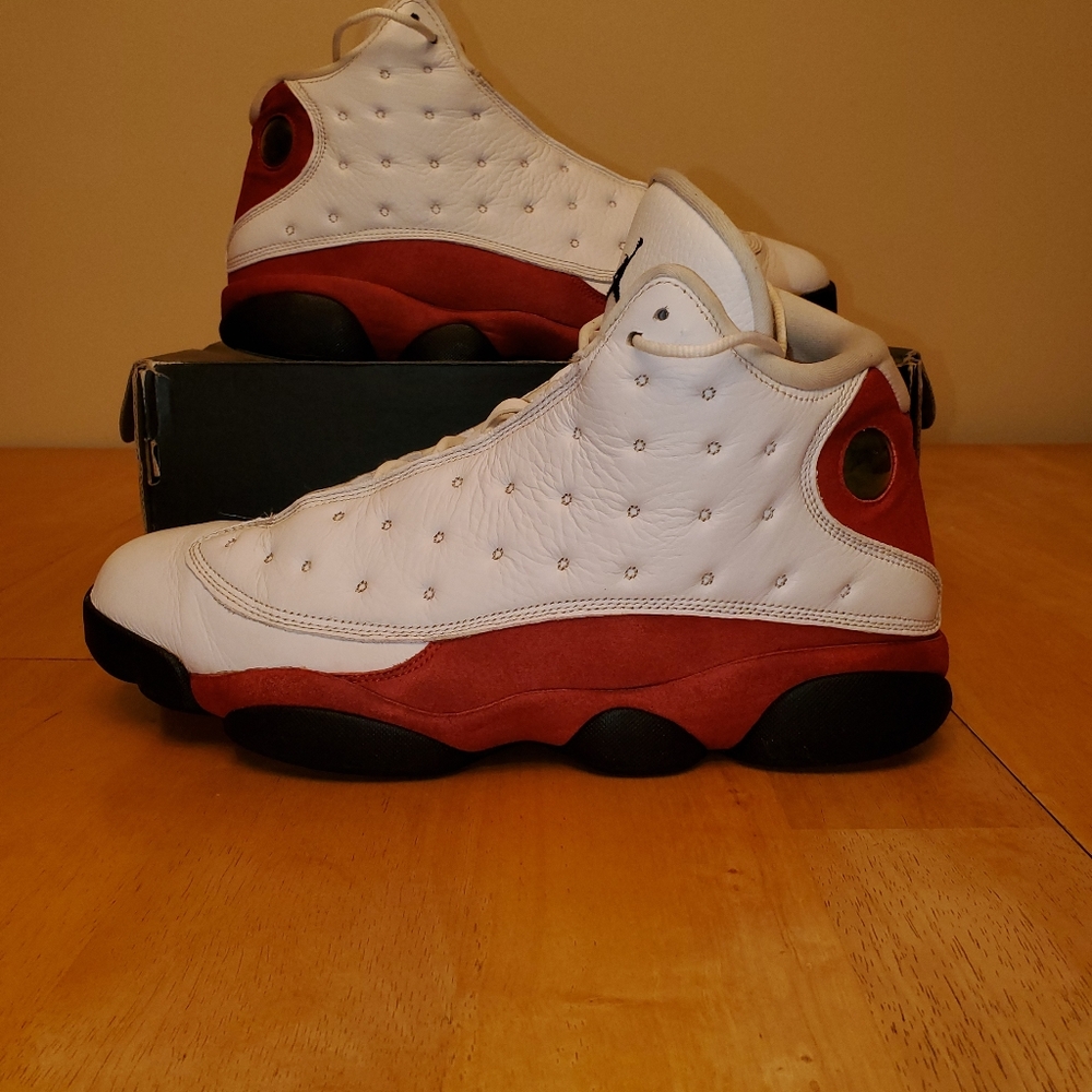 Air Jordan Retro 13 OG Chicago 2017 edition